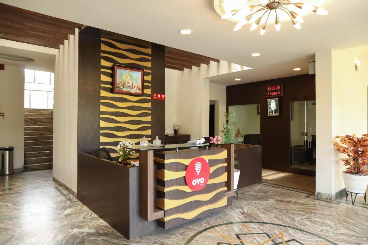 Oyo 10943 Hotel Plus Corporate Khapa  Екстериор снимка