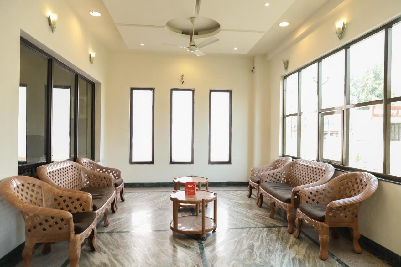 Oyo 10943 Hotel Plus Corporate Khapa  Екстериор снимка